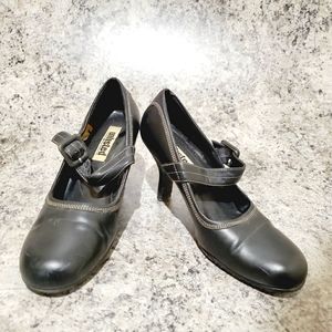 3/$20 UNLISTED Mary Jane Pump Heels Shoes 7 Black
